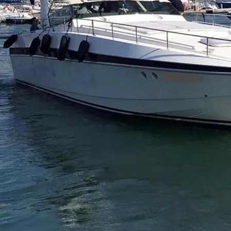 Botel Bed & Boat Lignano *